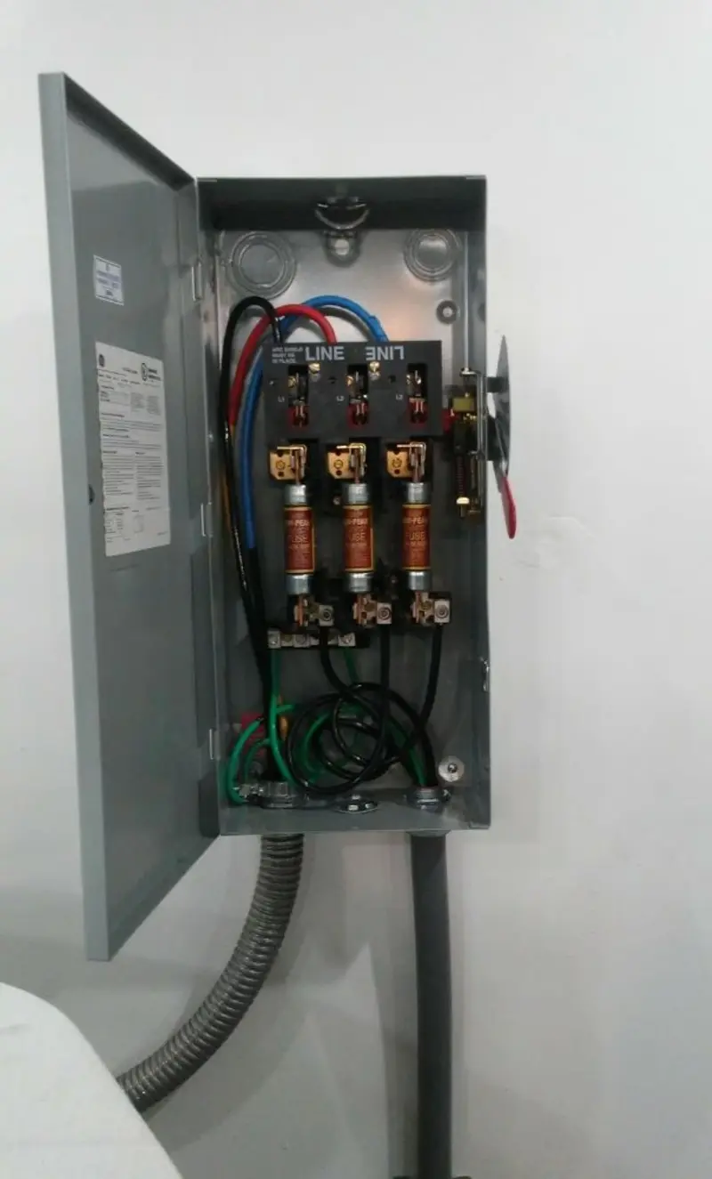 Three-phase disconnect switch installed for Electrical Wiring & Rewiring in West Haven-Sylvan
